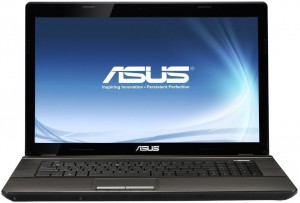ASUS X54HY-SO065D 15,6/Intel Pentium Dual-Core B950 2,1GHz/4GB/500GB/Radeon HD6470 1GB